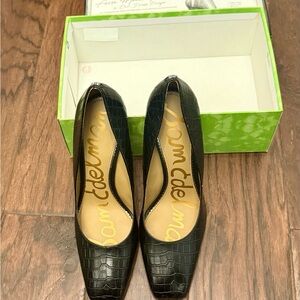 Sam Edelman Black Croc-Embossed Heels